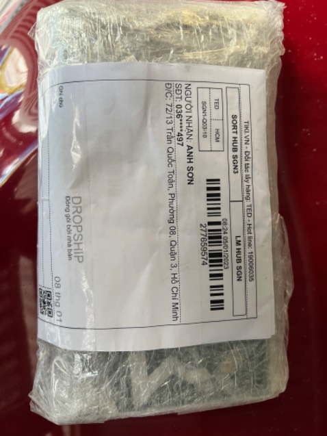 Hàng đóng gói cẩn thận, đẹp. Nhìn bước đầu thấy có vẻ là hàng cao cấp. Chưa dùng nên chưa biết chất lượng, nhưng vote 5 sao cho shop khi thấy hàng được gói kỹ càng, rất tôn trọng khách hàng.