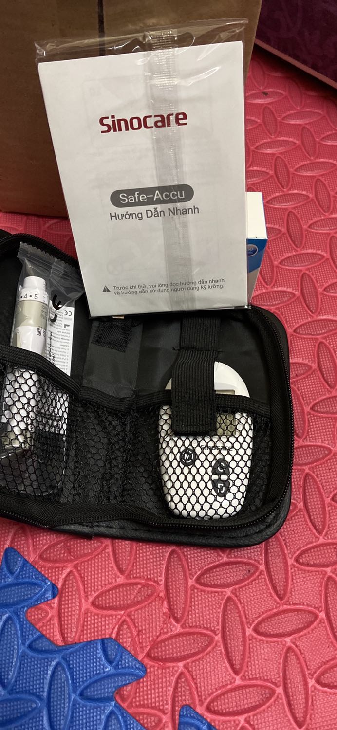 Chắc do dịch nên giao hàng hơi lâu. Hàng giao đầy đủ còn về máy phải sử dụng mới đánh giá được. Máy nhỏ tiện mang theo khi công tác.  Hy vọng là máy cho kết quả chính xác ác