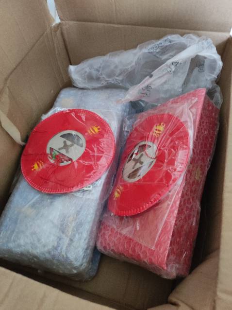 Giao nhanh, đóng gói tốt, nồi đẹp, to, ruột chống dính ok