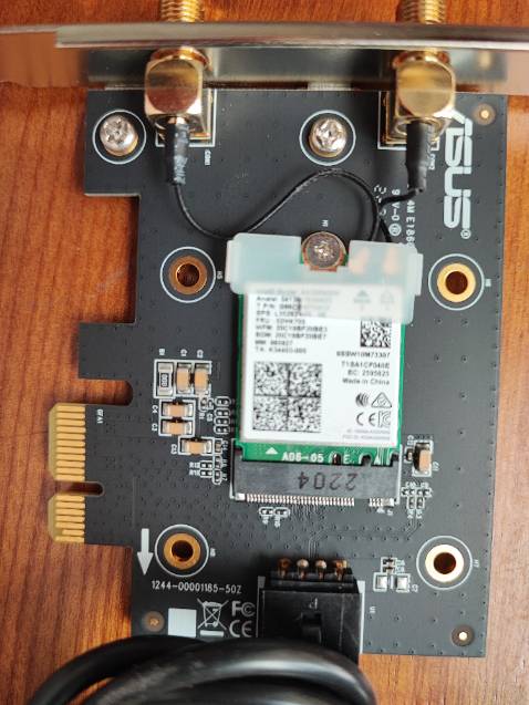 Dùng wifi 6 không ổn định, đổi về chuẩn cũ thì ok song lag tung chảo. Mạng mình dùng TPLink Deco X50, tất cả thiết bị chạy ầm ầm. Các bạn nên tránh mấy loại NIC chipset Intel thế này vì kém ổn định, driver không được cập nhật.