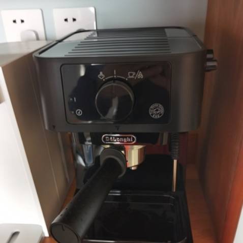 Nhận hàng nhanh, đóng gói cẩn thận. Cà phê được ép ra không đóng cục và khô hoàn toàn sau khi ép hết