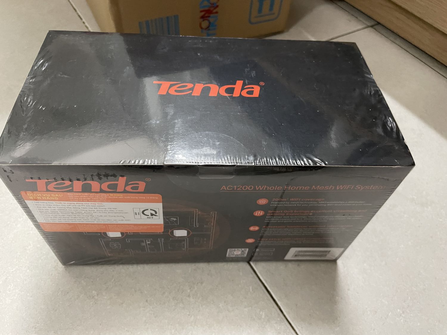 Dễ dàng cài đặt đến mức tưởng là chưa cài được. Mạng dùng ổn định hơn rất nhiều, kết nối cũng nhanh chóng nữa. Tiện lắm luôn. App cũng dễ đung và dễ quản lý ai đang dùng mạng hay ko