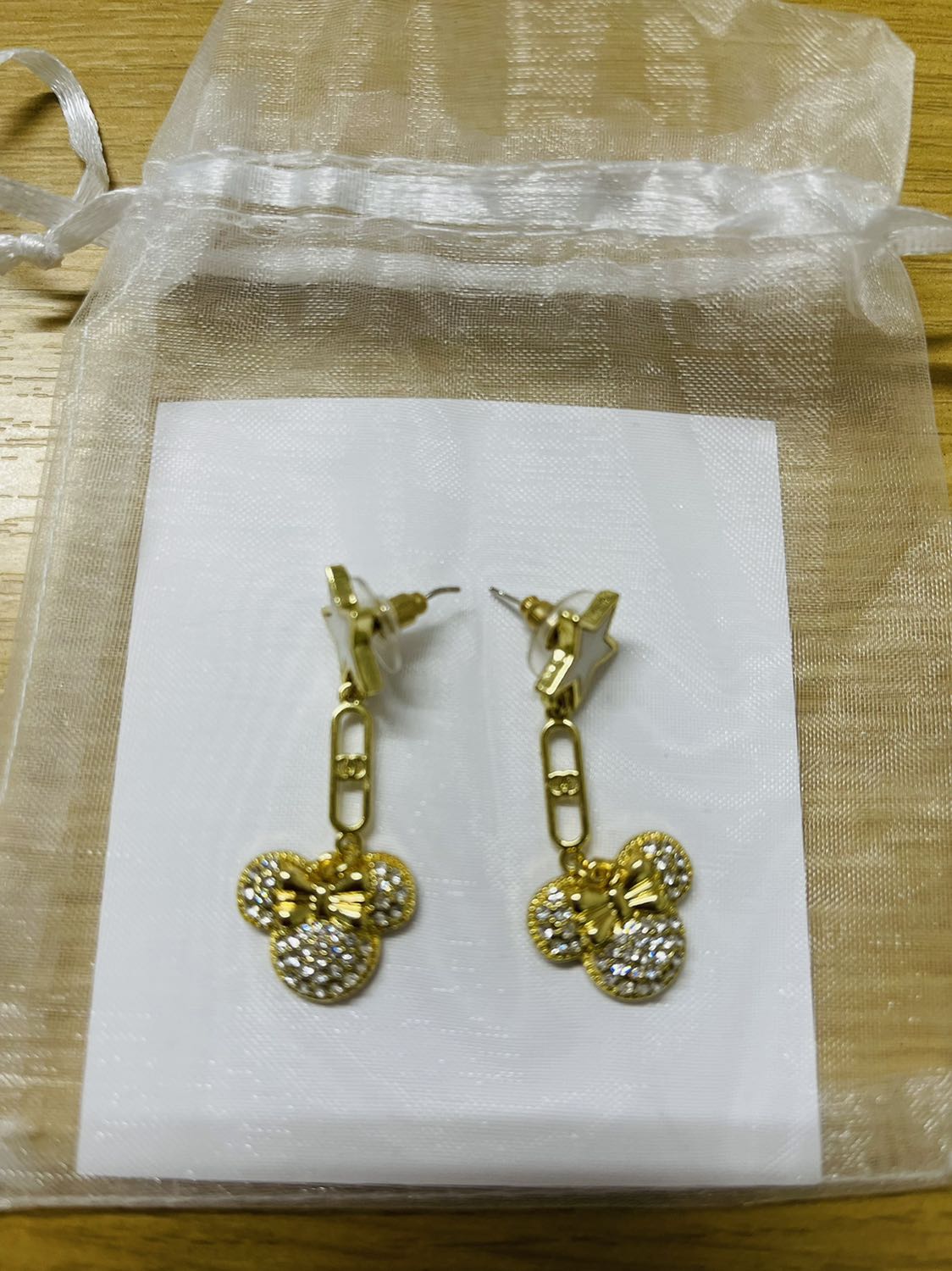 Siêu xinh, đeo rất cute