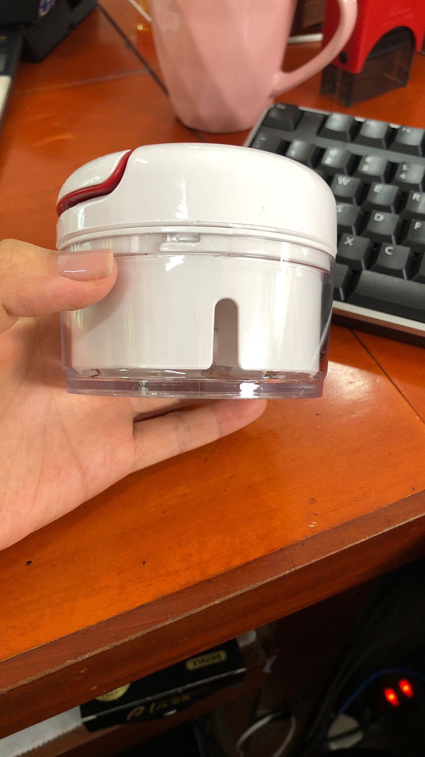 Mới nhận thấy sp dày dặn, kéo dây quay chắc tay, tổng quan nhìn hịn hò
Đóng gói cẩn thận