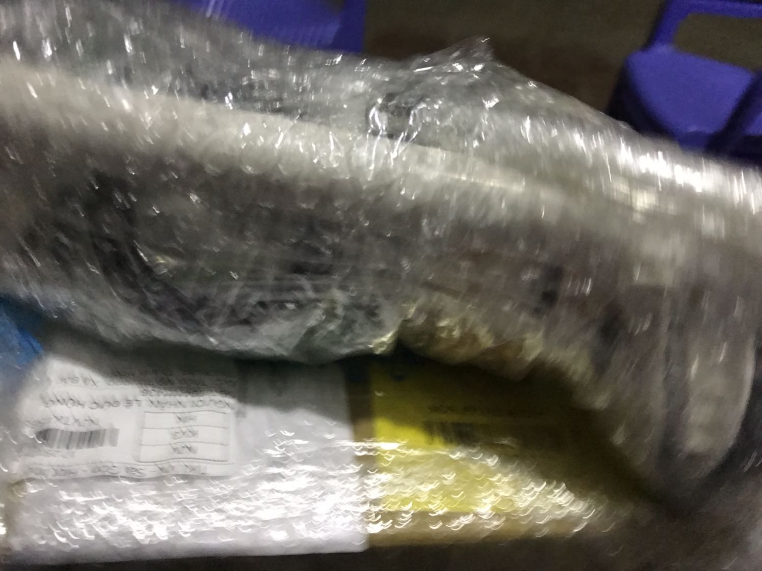 Hàng đẹp đúng hình. Nhìn có vẽ tốt. Sữa dụng có dc hay không còn tuỳ vào bệ nhà bạn.