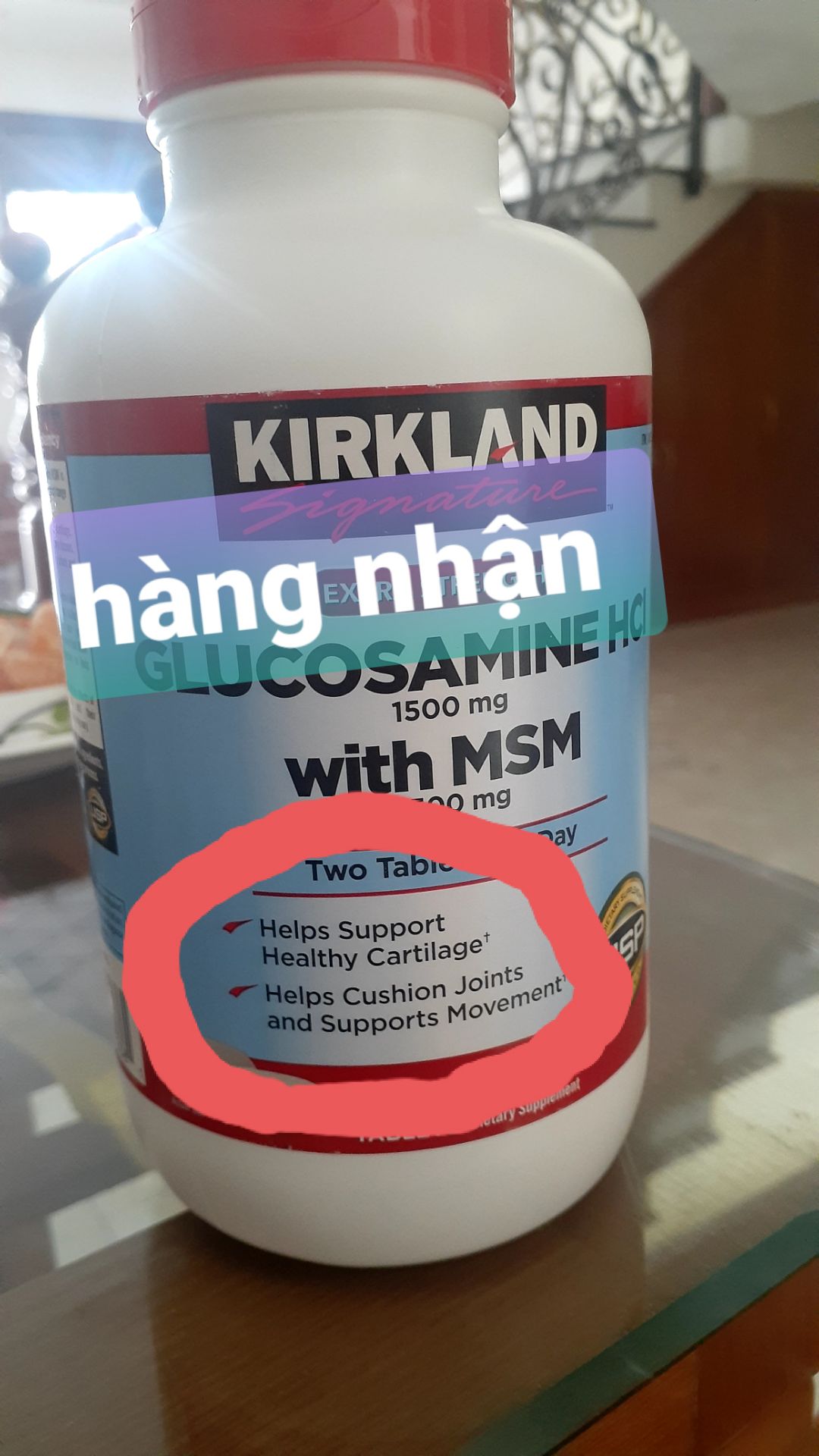 hàng quảng cáo và hàng nhận khác nhau hoàn toàn ! liều lượng ghi trên thuốc cũng khác ! vậy mà đầy người  hổng hiểu nhận thuốc xong có bị mù ko mà vô PR  nói giao thuốc giống y hình  ! tôi nghi ngờ có đội ngũ  PR chuyên nghiệp chứ ko phải PR thật từ người mua ! tiki nên xem lại  !