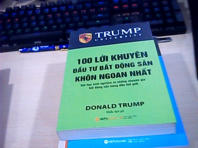 Tiki giao hàng nhanh, đóng gói đẹp, phục vụ nhiệt tình, sách ok