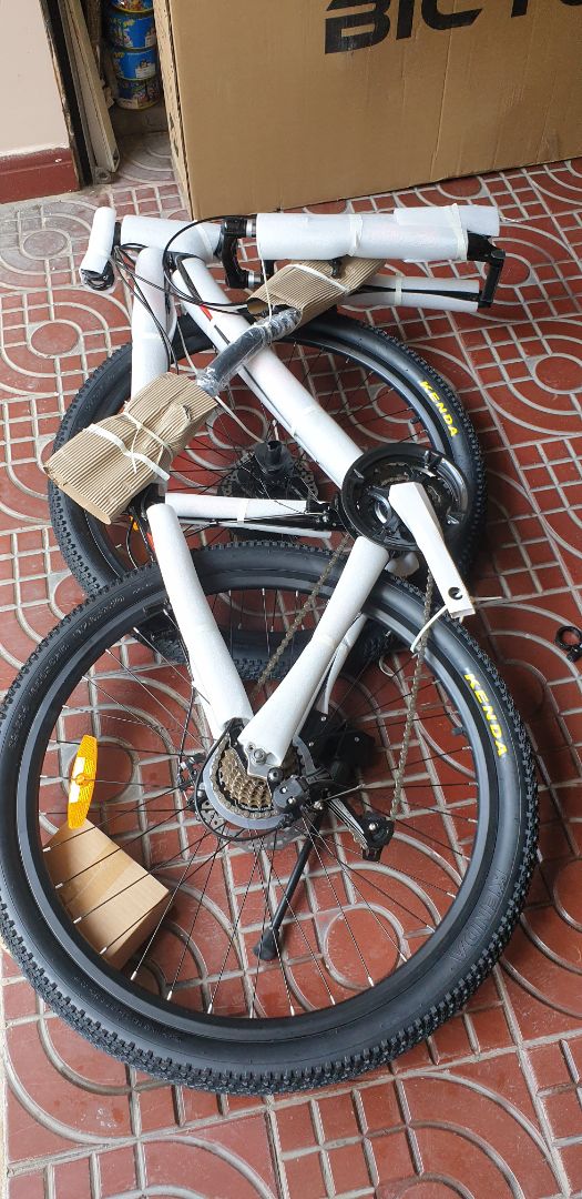 Xe cơ bản đầy đủ , chưa chỉnh được đủ 21 tốc độ