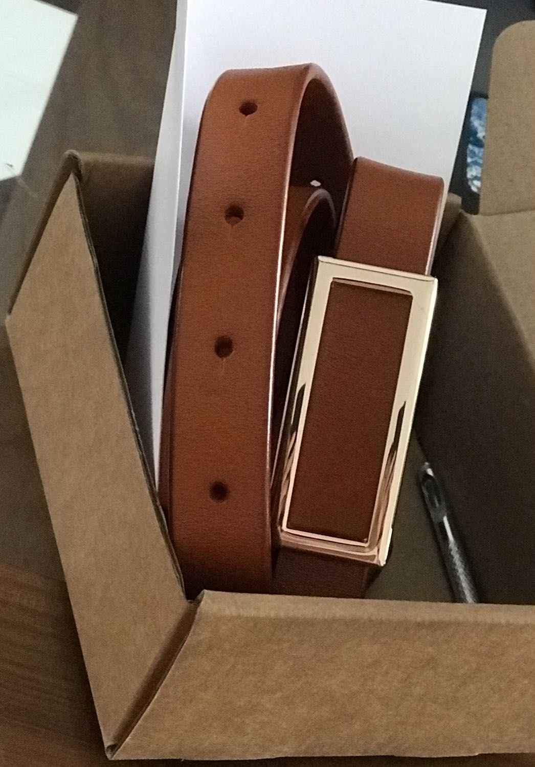 Màu da rất ưng ý. Giao hàng đúng hẹn.