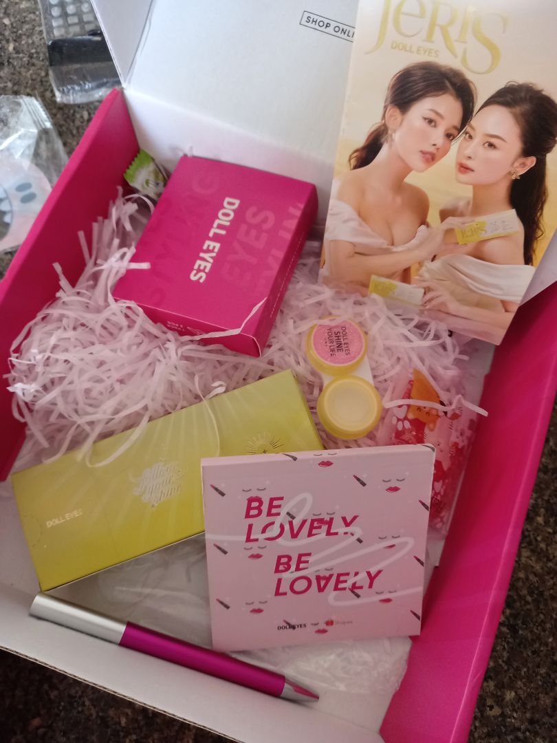 mình chưa đeo nữa. nhưng rất ưng ý về cách đóng gói  sản phẩm. rất thiện cảm nhen