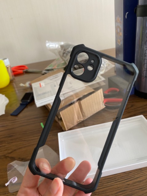 Ốp lưng quá đẹp. Chất lượng. Mọi người nên mua xài. Shop bán hàng quá uy tín. Hàng nguyên hộp.