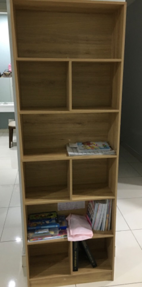 Đẹp. Chắc chắn, hướng dẫn lắp ghép chi tiết , đóng gói cẩn thận