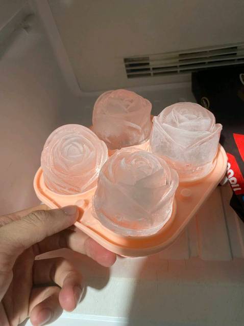 Shop giao nhanh đóng gói cẩn thận. Khuôn đẹp xinh xỉu luôn