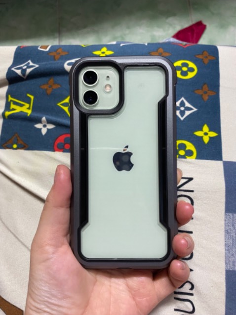 Cực kì hài lòng, dễ dán, dễ sử dụng, vừa khít với khung máy, tiki giao hàng nhanh, nhiệt tình