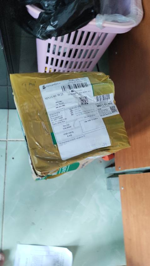 Đóng gói cẩn thận, cây nhận rất tươi tốt, giao hàng nhanh, quá ok!!