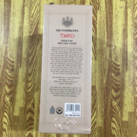 Bộ sách siêu to dày dặn,là bộ sử đầu tiên về Nhật Bản mà mình mua,hi vọng hay như sách sử Trung. Mua sale 44%,áp mã 35k của sách Huy Hoàng,thêm mã 40k Tiki,còn 304k