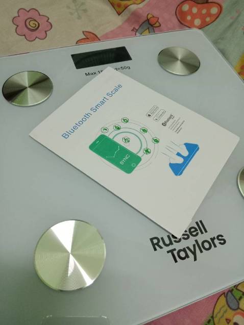 Bắt đầu hành trình giảm cân nên mua cái cân này về để theo dõi, đến nay mới đánh giá cho shop được. Cảm ơn shop vì sản phẩm chất lượng như này nhé, mãi yêu