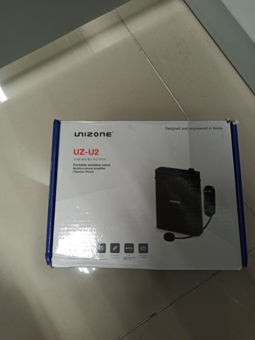 sản phẩm tốt. loa to và k bị ồn.bạn giao hàng thân thiện k kì thị f0