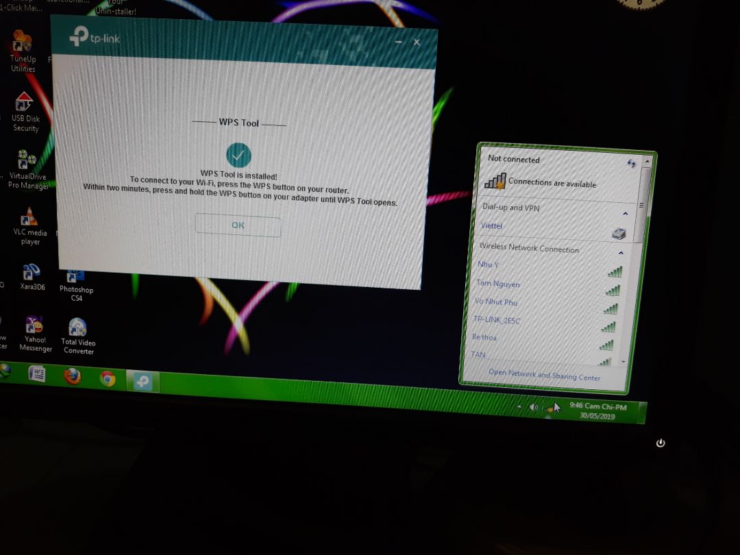 Mua hàng ở tiki chưa bao giờ thất vọng, đặc biệt là đóng gói và ship hàng, giao siêu nhanh, đặt tối là 9h30 sáng đã giao rồi. Hàng đúng mô tả, bắt sóng tốt, cục wifi mới sản xuất, version 5.0, dễ sử dụng, do có dây nên linh hoạt cho việc chỉn hướng bắt wifi. Cảm ơn tiki nhé...! Mua hàng ở tiki chưa bao giờ thất vọng, đặc biệt là đóng gói và ship hàng, giao siêu nhanh, đặt tối là 9h30 sáng đã giao rồi. Hàng đúng mô tả, bắt sóng tốt, cục wifi mới sản xuất, version 5.0, dễ sử dụng, do có dây nên linh hoạt cho việc chỉn hướng bắt wifi. Cảm ơn tiki nhé...!