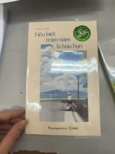Đong gói cẩn thận. Sách đc bọc. Mới