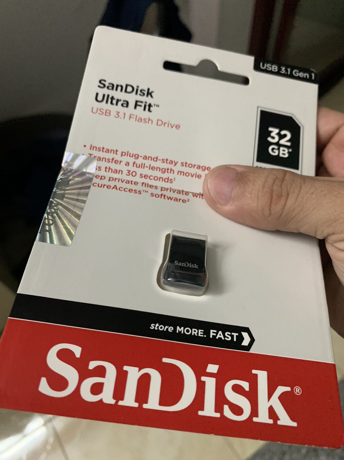 Hàng chính hãng, tem bảo hành đầy đủ. Quan trọng là tốc độ chép rất nhanh, thân hình nhỏ phù hợp cho anh em nào mua cắm vào oto là hết bài. Rất ok nhá. Mua đi anh em. Cam đoan ngon. Vote 5 sao. Hàng chính hãng, tem bảo hành đầy đủ. Quan trọng là tốc độ chép rất nhanh, thân hình nhỏ phù hợp cho anh em nào mua cắm vào oto là hết bài. Rất ok nhá. Mua đi anh em. Cam đoan ngon. Vote 5 sao.