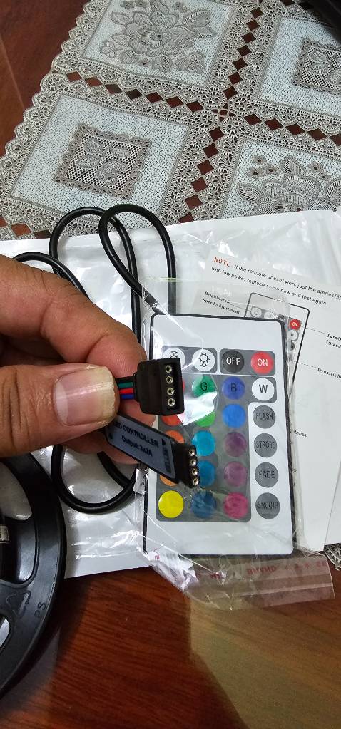Giao hàng thiếu chân pin kết nối chỉ là led màu thường Giao hàng thiếu chân pin kết nối chỉ là led màu thường