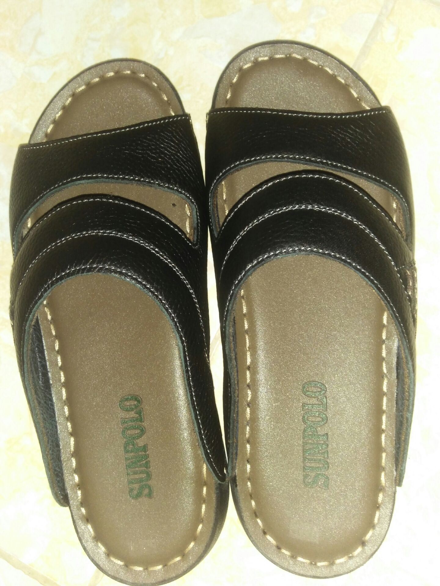 tiki giao hàng nhanh. đóng gói cẩn thận. hàng rất ok.