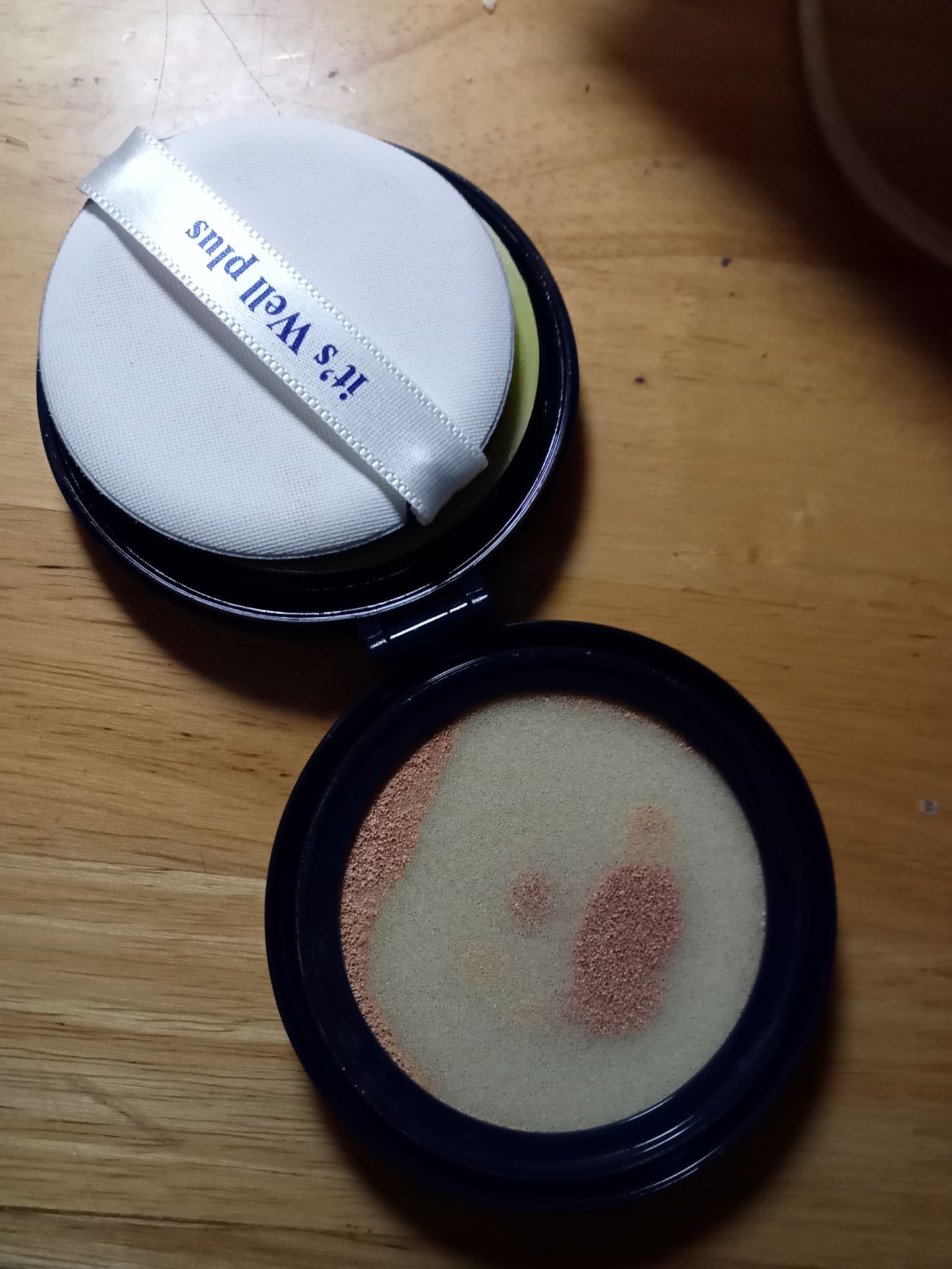 Phấn thơm , mịn