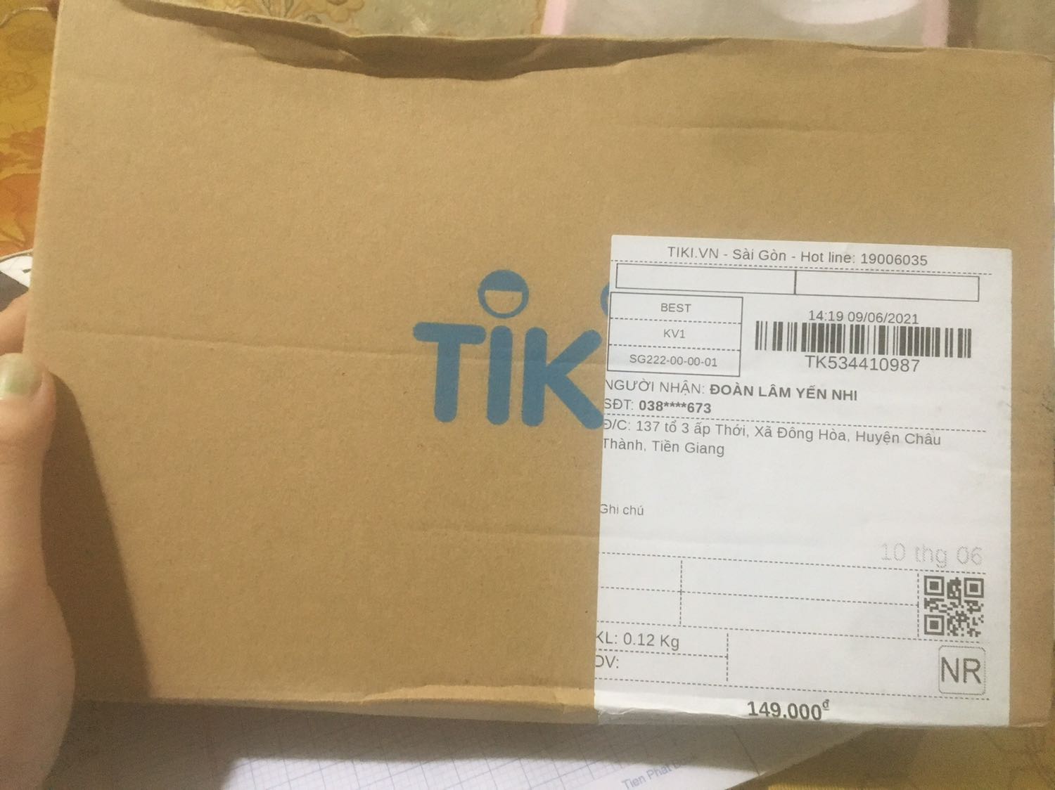 Đóng gói rất kĩ càng... Sản phẩm vải dày dặn đường may chắc chắn... Shop phục vụ rất dễ thương... Mua 2 lần rồi vẫn ưng như lần đầu... Sẽ ủng hộ shop tiếp??