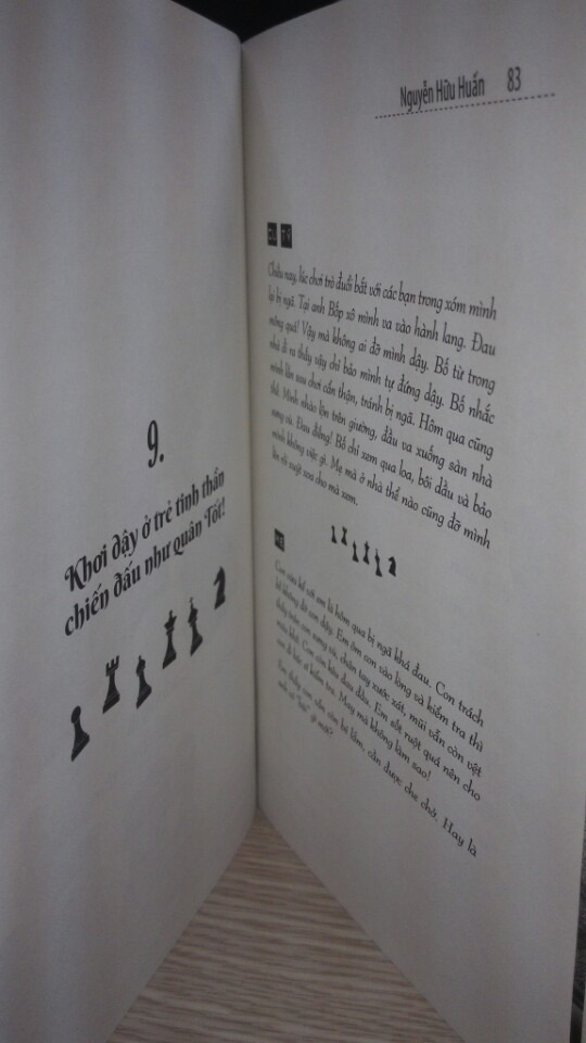 Một cuốn sách có ý nghĩa rất sâu sắc. Nội dung cuốn sách thực sự tràn đầy tính nhân văn và tình yêu thương gia đình. Điều tôi ấn tượng nhất là cuốn sách này dành cho mọi đối tượng: từ người lớn đến trẻ con, người chưa có gia đình hay đã có gia đình đều có thể đọc được. Rất đáng đọc.