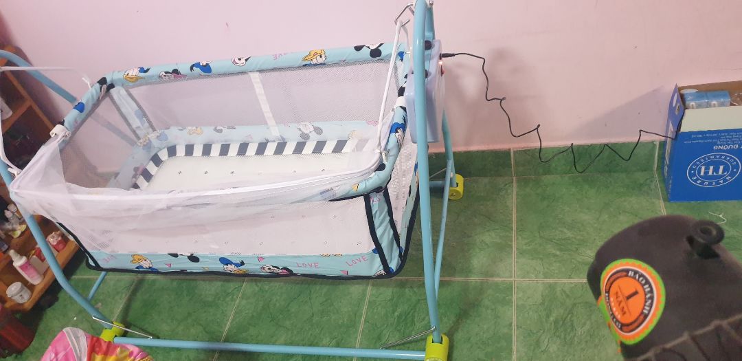 giao hàng nhanh. tuy nhiên, nôi khi chạy hơi kêu