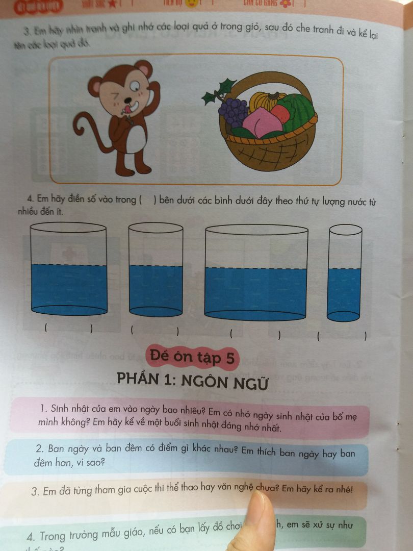 Quyển sách này có lẽ phù hợp với bé tốt nghiệp lớp 1 thì đúng hơn. 
Tôi suy nghĩ một đứa trẻ như con tôi đã tiếp cận toán từ 4 tuổi, đã đi học tại trung tâm toán tư duy A+. Bé có thể tự làm toán lớp 1 tập 1, nâng cao tập 1. nhưng đụng quyển này tôi thật sự rất bất ngờ với yêu cầu của lớp 1??? Đề ôn vào lớp 1 mà nội dung cứ như học hết lớp 1 rồi !!!
Lúc mua quyển này tôi không nghĩ tác giả đang ở trên mây như vậy. Và có lẽ tôi sẽ không mua sách của Nhà xuất bản này nữa@@
Hãy đăng nhận xét của tôi như 1 phần cam kết Tiki kinh doanh minh bạch. Cảm ơn Tiki