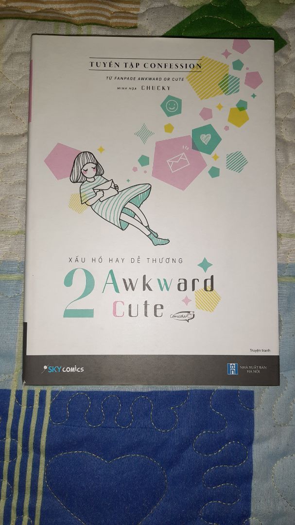 Bth mình rất an tâm về chất lượng sách tiki nhưng quyển này có lẽ là tệ nhất. bìa đằng sau bị gập hẳn lên rách mất một chút. bìa trông hơi bẩn. Nội dung thì mình theo dõi *** trên face thấy rất ok. Nói chung là săn sale 50% nên cũng kh dám phàn nàn nhiều Bth mình rất an tâm về chất lượng sách tiki nhưng quyển này có lẽ là tệ nhất. bìa đằng sau bị gập hẳn lên rách mất một chút. bìa trông hơi bẩn. Nội dung thì mình theo dõi *** trên face thấy rất ok. Nói chung là săn sale 50% nên cũng kh dám phàn nàn nhiều