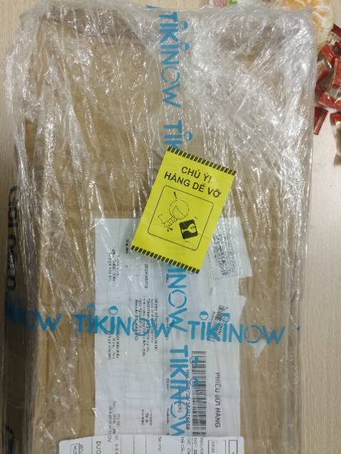 Tôi đã dùng mấy hãng gối cả hàng quảng cáo nhập khẩu Nhật gì đó lẫn Hi-Sleep thì tôi thấy Hi-Sleep chất lượng vẫn tốt hơn dù giá có cao hơn. Tiền nào của ấy thôi. Còn về dịch vụ của Tiki thì quá tuyệt với rồi, bọc hàng rất kĩ và vận chuyển nhanh, nhân viên thân thiện