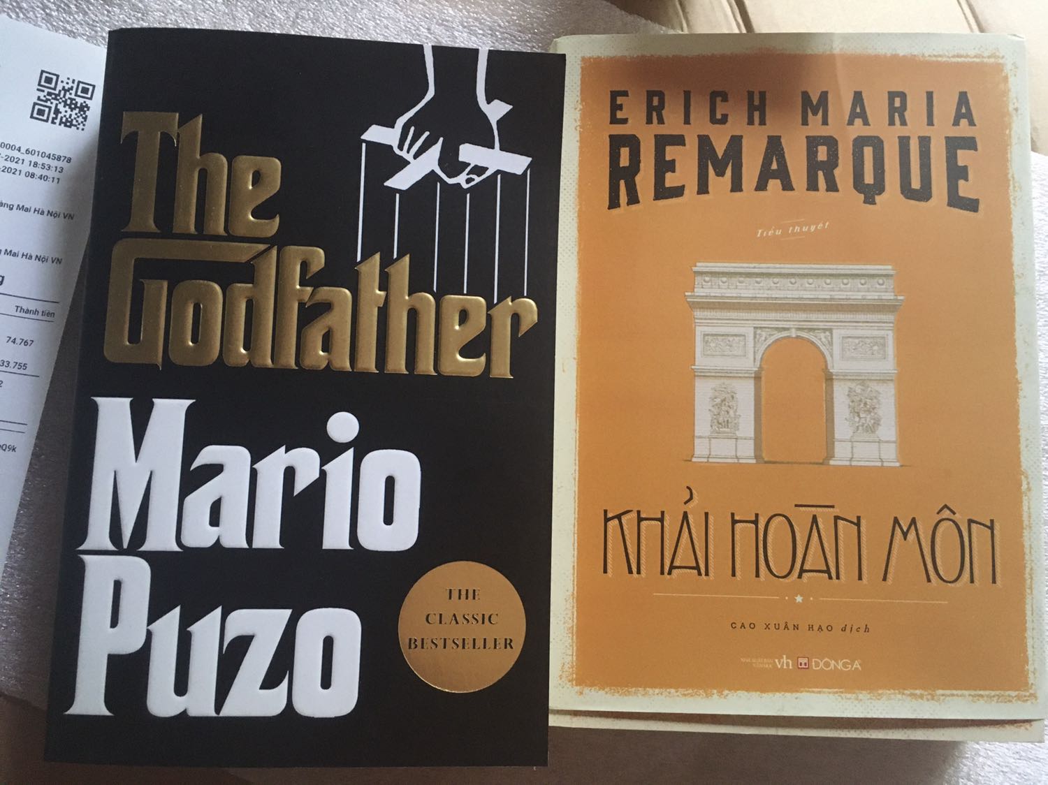 Mới đặt hôm qua, hôm nay đã nhận được. Siêu nhanh luôn.
Khi đặt thì thấy ghi giao từ HCM, mà thật ra lại giao từ HN, bị tính thêm 5k tiền ship. ?
Fahasa hơi lươn ở chỗ lúc mình mua thì ghi còn 1 sản phẩm, mua xong thì vẫn thấy còn một sản phẩm =)))
Sách rất oke, gói siêu kỹ, không vấn để gì. Rất hài lòng. 5 sao nha Fahasa.