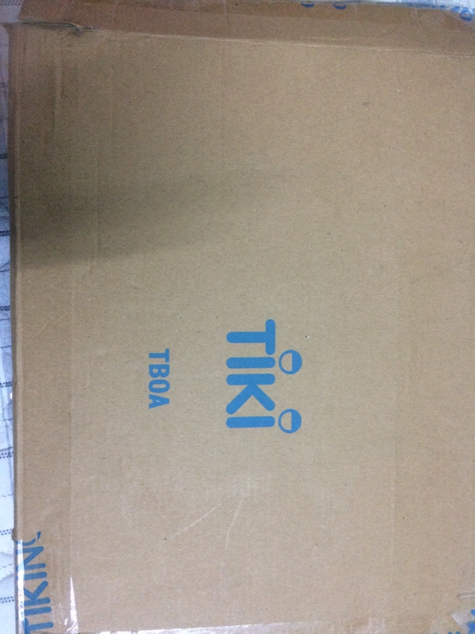 Thực sự sản phẩm rất tuyệt vời . Bìa sách mới không nhàu nội dung hay đóng gói cẩn thận khi giao hàng . Tuy nhiên một số chỗ hơi mờ nhưng vẫn cho 5 sao vì ship rất nhanh mới đặt hôm qua mà hôm nay đã ship đến shipper cũng chu đáo và thân thiện . Cảm ơn Tiki