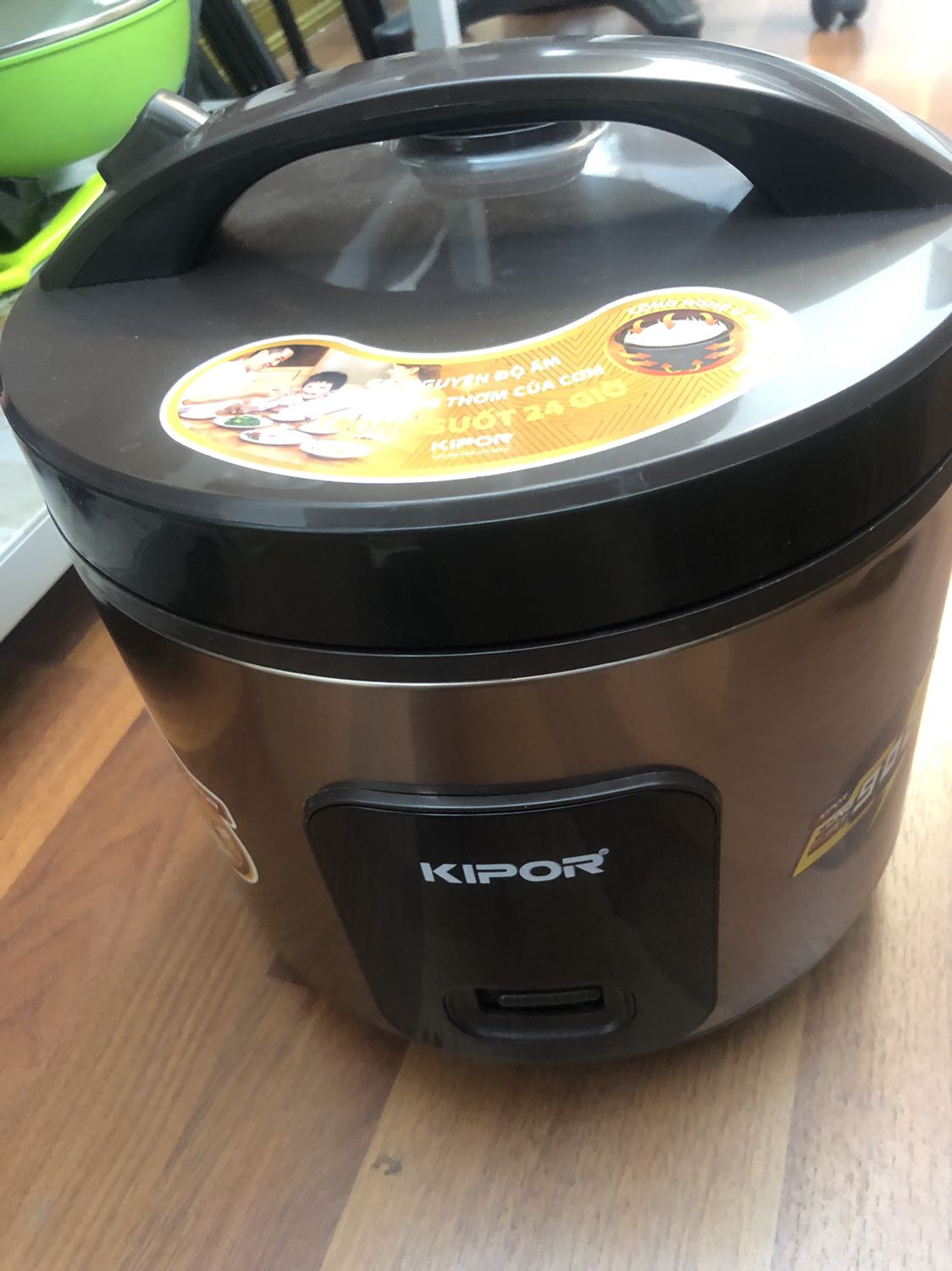 Đã nhận được sản phẩm, sản phẩm đóng gói chắc chắn. Sử dụng tốt, nên mua dùng . Hàng chính hãng