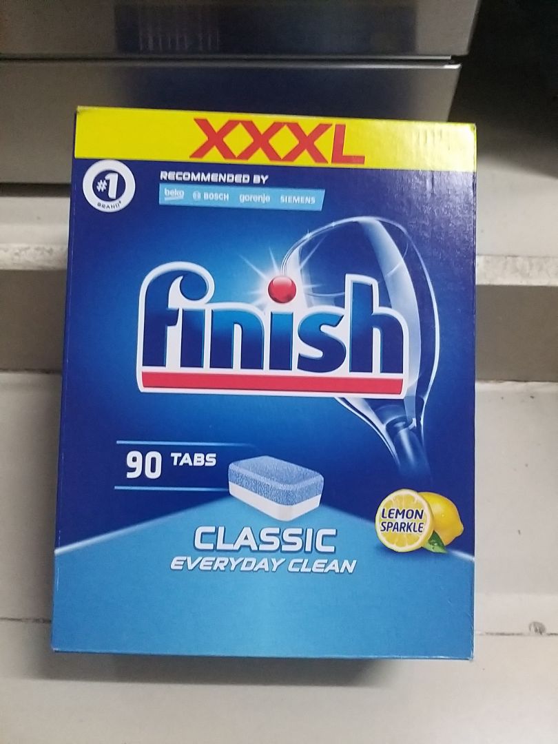 Mình đặt hộp 100 viên rửa all in one,nhưng nhận hộp 90 viên +10 viên lẻ thường.Muốn thây đổi hoặc không có hàng thì phải liên hệ trước khi giao hàng chứ tự ý thây đổi vậy.