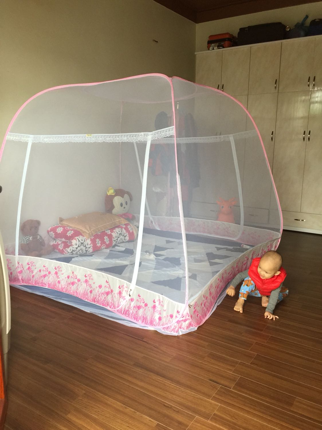 giao hàng sớm hơn lịch, giao hàng nhiệt tình,??, hàng chất lượng tốt, m đã kiểm tra rất ưng và không bị lỗi, lần đầu mua hàng của tiki bình chọn 5 sao luôn, kể cả gọi lên tổng đài nhân viên tư vấn rất nhiệt tình thân thiện, hi vọng tiki sẽ luôn duy trì uy tín và ngày càng tăng thêm niêm tin cho người mua hàng online.