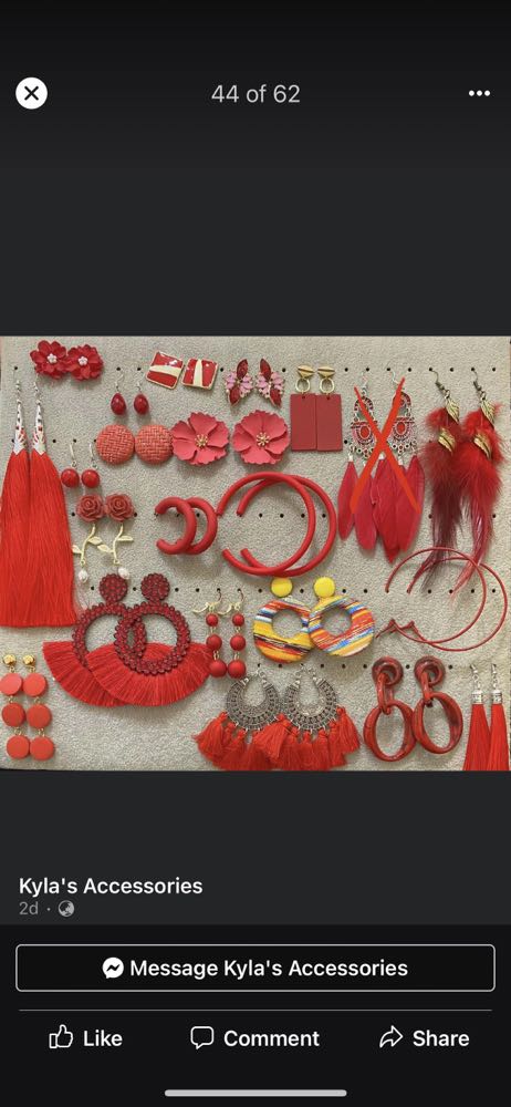 Váy ngủ bodysuit ren cổ yếm xẻ đáy. Trông gợi cảm. Ren đẹp.