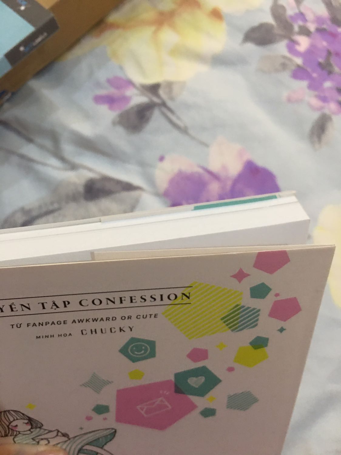 Truyện thì bụi vô cùng. Mik ko bik chứ như vậy thì chẳng tôn trọng khacha hàng thế nào. Giao hàng thì nhanh đấy nhưng mông tiki nên chú trọng hơn không giao hàng mà còn hình thức sản phẩm nhé.😢😢😢 làm ơn cho thêm vài các màng chống xóc  thì chết à😡😡