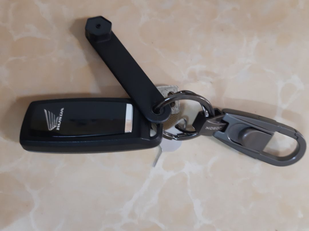 Rất hài lòng. Chuyển hàng nhanh, nhân viên thân thiện, chất lượng hàng tốt và mẫu mã hộp đẹp, có thể dùng làm quà biếu tặng rất hay.