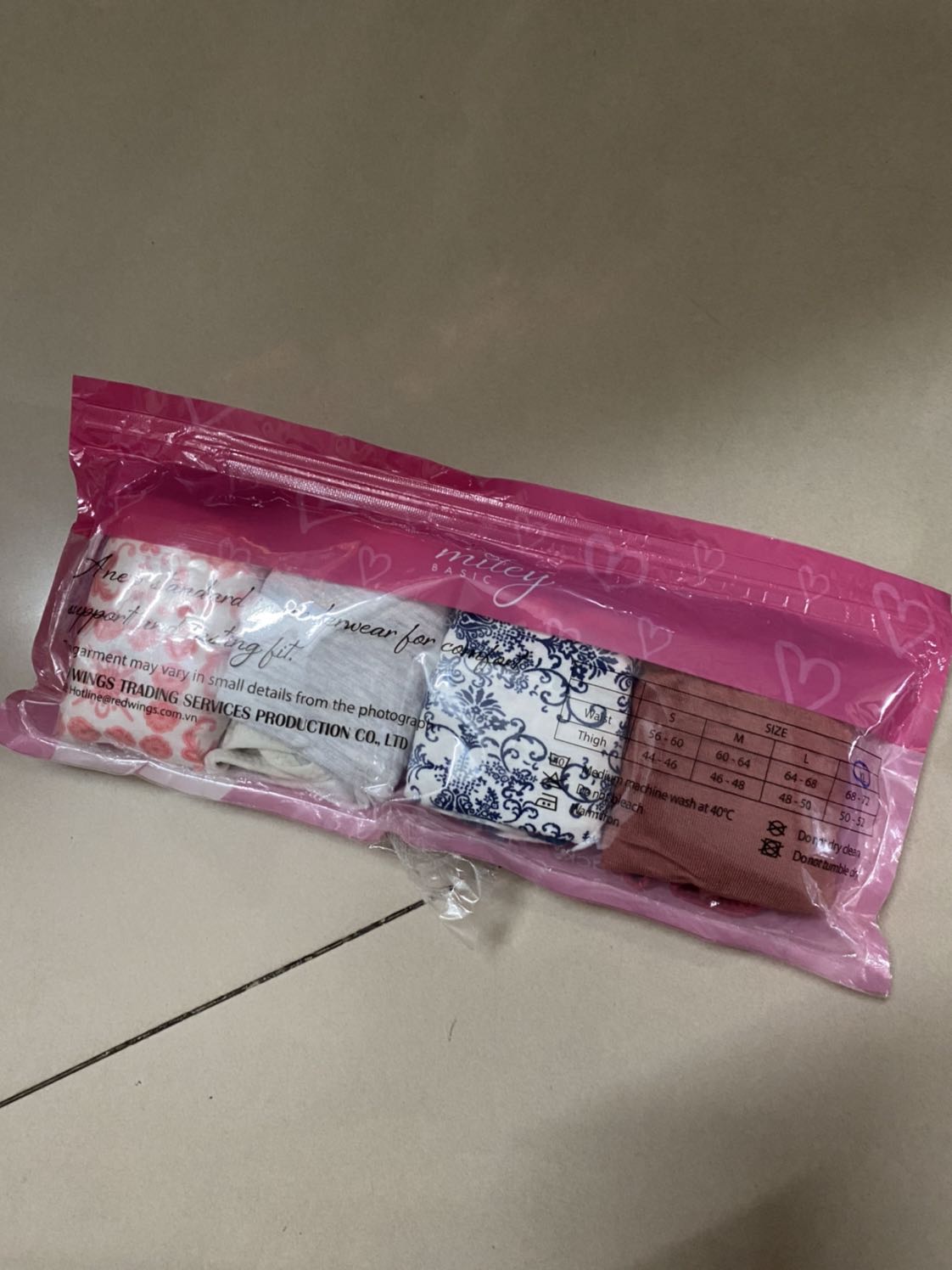 Quần đẹp như hình, chất liệu co giãn tốt. Tiki giao hàng nhanh. Mình mua cho mẹ, mẹ dặn lần sau nhớ mua tiếp