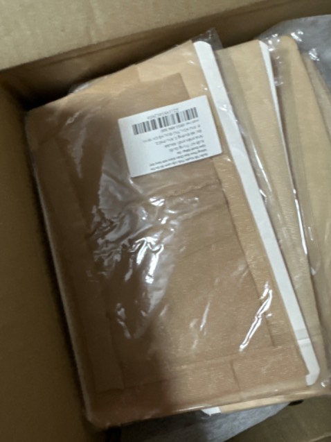 Quần bling bling  siêu xinh nhé, chất mỏng nhẹ,ok như hình nên mua nhé các bà