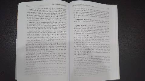 Sách bị in lỗi, chữ in chồng nhau bị nhiều trang lắm, mình chỉ upload được tối đa 5 hình thôi.
Không biết tiki có cho thu hồi lại không.
Thân.