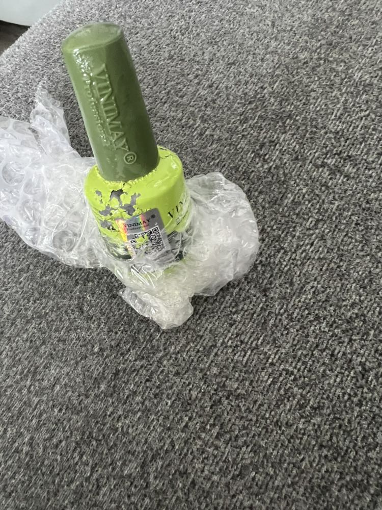 Không hài lòng với sản phẩm.giao hàng đổ chảy tùm lum.liên hệ với shop nhưng shop coi thường khách hàng không chịu đổi trả.rất tiếc mình không quay lại .thủ tục tiki gây khó khăn cho khách.các bạn không nên mua đâu.bán hàng không có tâm