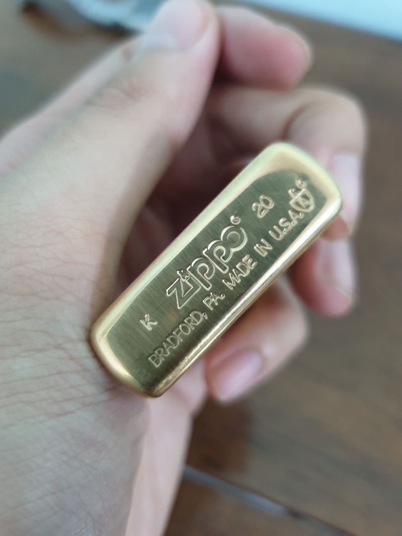 nhìn chung hài lòng, nhưng chử dưới vỏ bị ngược thì phải, ruột và vỏ không cùng nam sản xuất