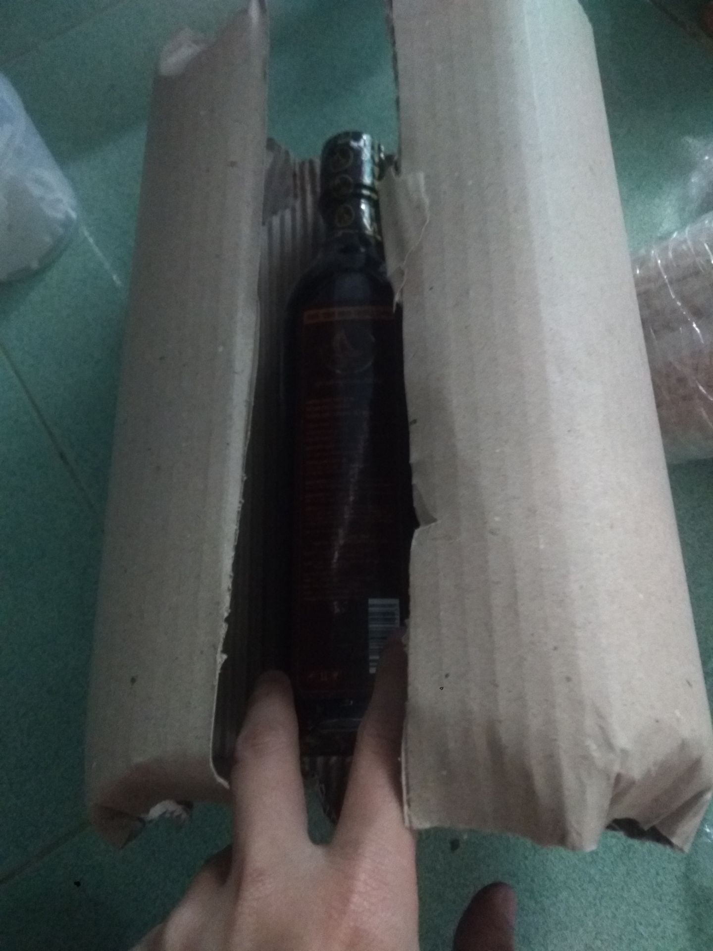 Đóng gói cẩn thận, giao hàng nhanh, chất lượng chưa dùng nên chưa đánh giá đc, anh shipper vui vẻ, nhiệt tình. Đóng gói cẩn thận, giao hàng nhanh, chất lượng chưa dùng nên chưa đánh giá đc, anh shipper vui vẻ, nhiệt tình.