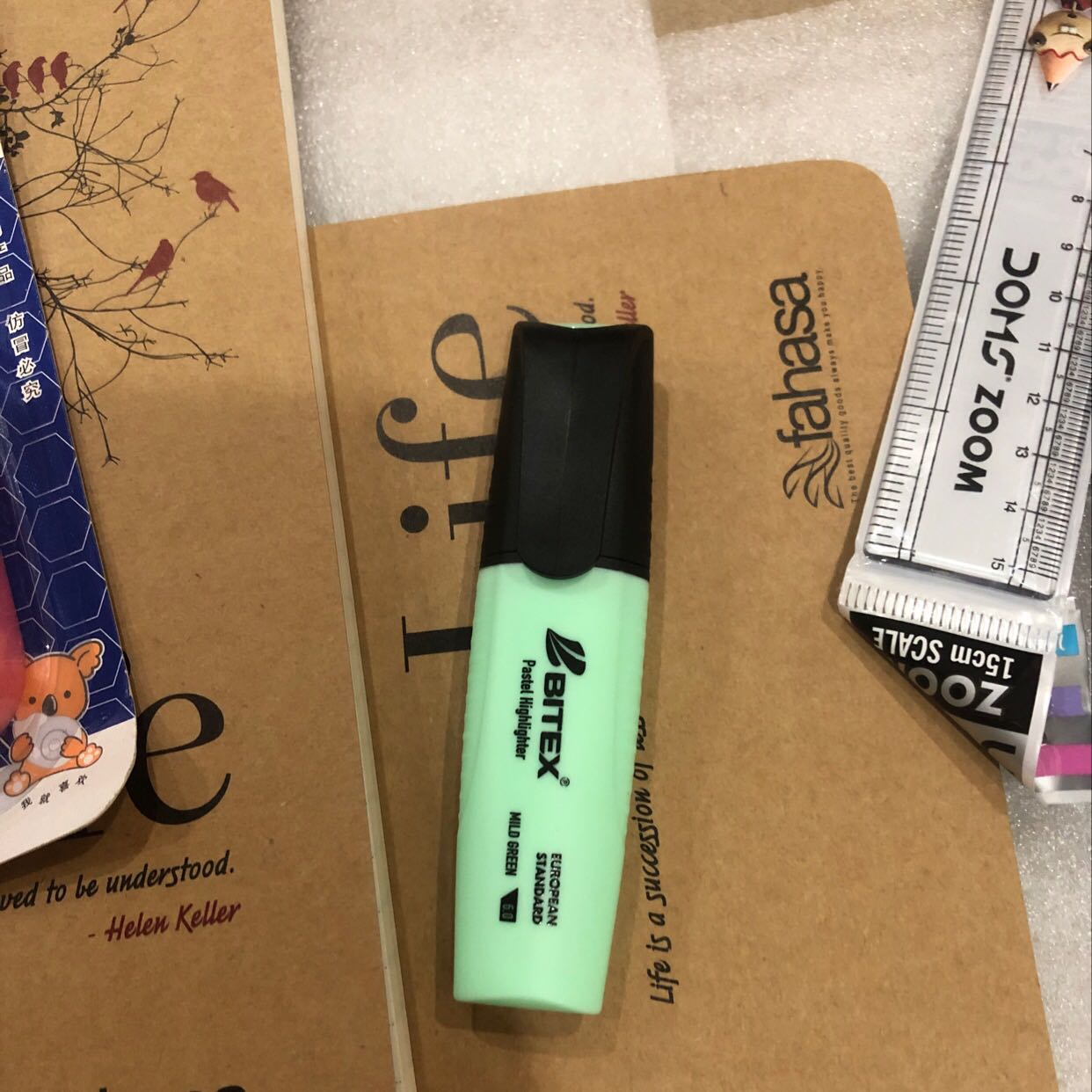 Sp tốt, đóng gói đẹp, chắc chắn
Giao hàng siêu nhanh mới đặt hôm qua hôm nay nhận rồi ạ
Cảm ơn fahasa với tiki nhiều ạ