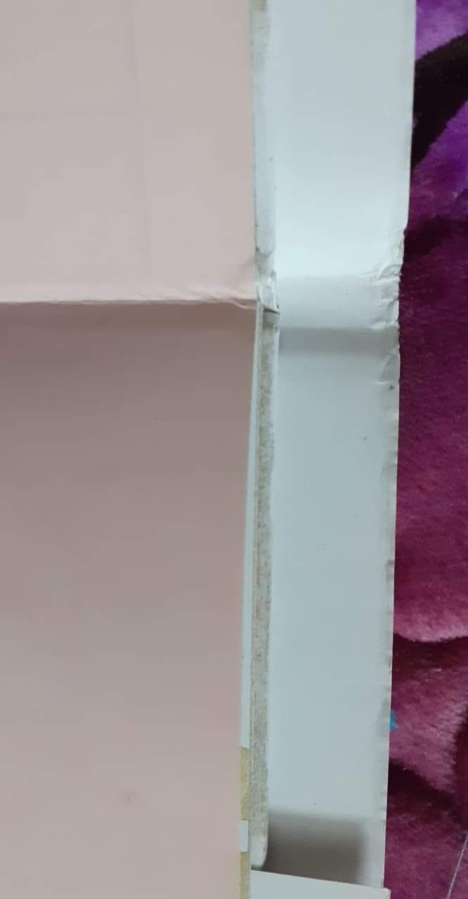 Cuốn này mình nhận được rất bụi. Mong lần tới trước khi giao hàng Tiki vệ sinh sạch sẽ sản phẩm . Vẫn ủng hộ Tiki.